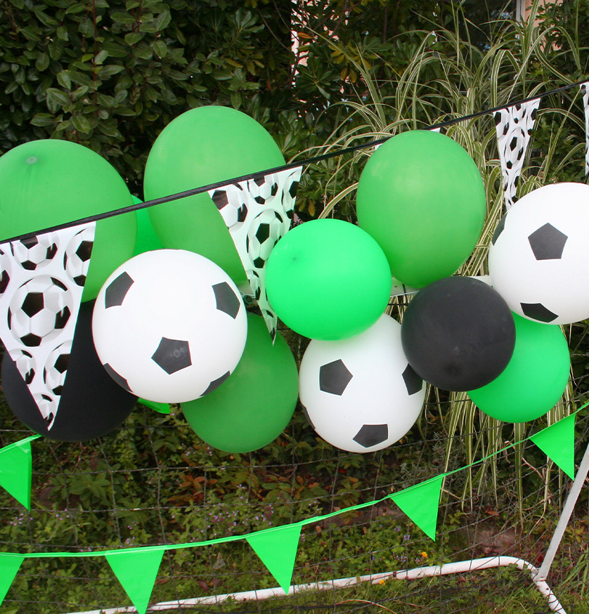 Décoration d'anniversaire de football, ballon de football, 1er  anniversaire, décoration verte, ballons de football, décoration de gâteau  de football