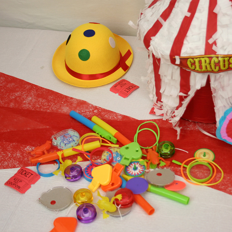 Remplisseuses de Pinata d'anniversaire, petits jouets en vrac, cadeaux de  fête, Puzzle, jouet pour enfants, événement, [9BC651E] - Cdiscount Jeux -  Jouets