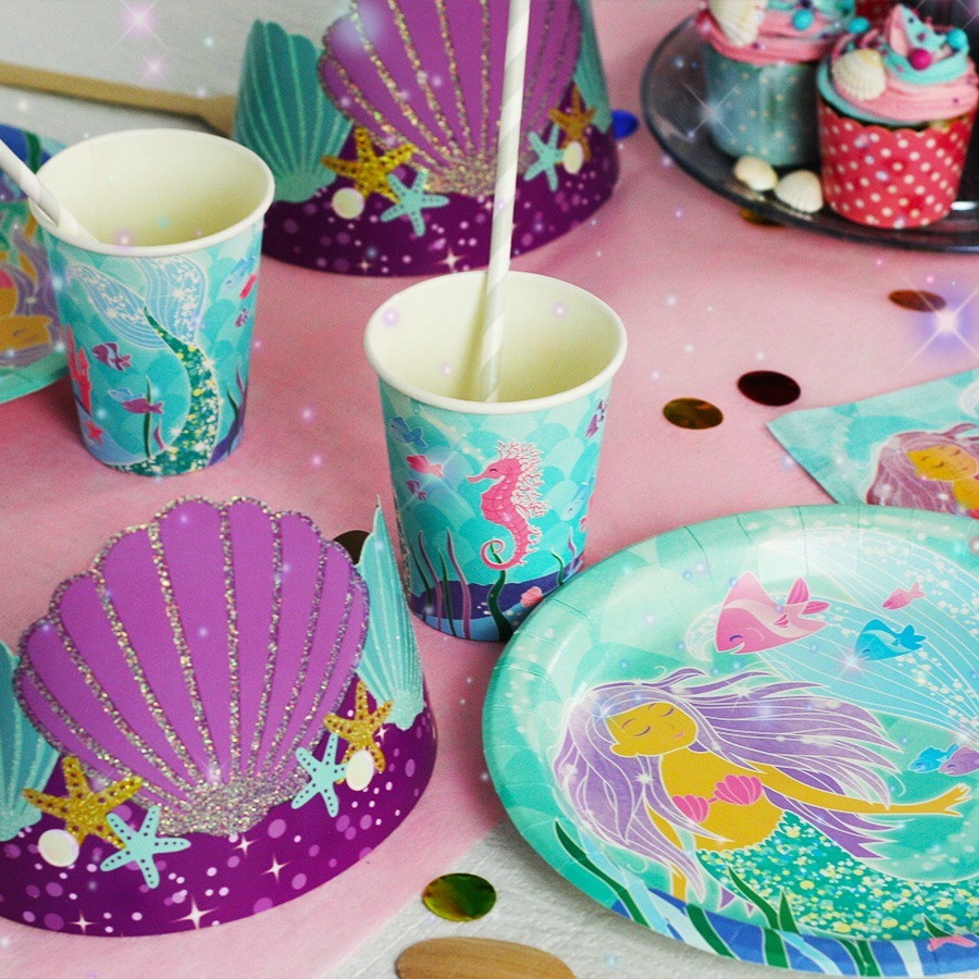 Kit Décoration Anniversaire Enfant 52 Pièces - Assiettes, Gobelets, Serviettes, Nappe, Bannière, Thème Dessin Animé