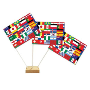 drapeaux multi-pays sur socle en bois