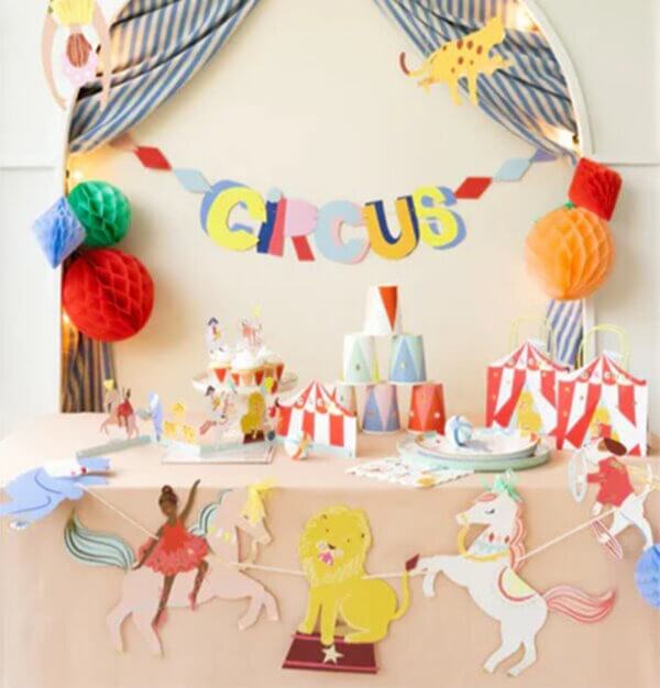 Pack de décoration cirque étoilé