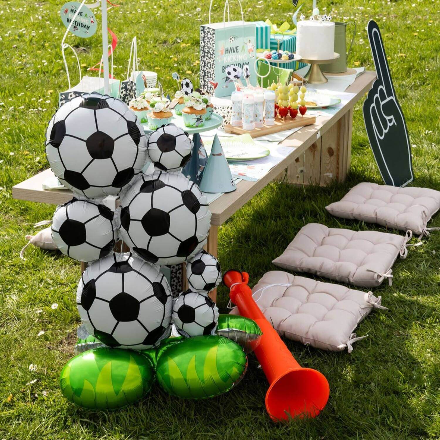 Ballon alu debout foot